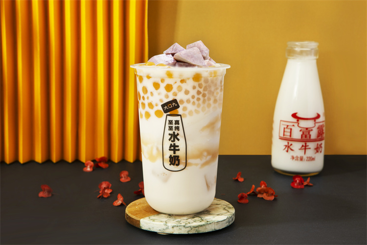 【大口九奶茶】新手怎么寻找合适的奶茶店进行加盟？